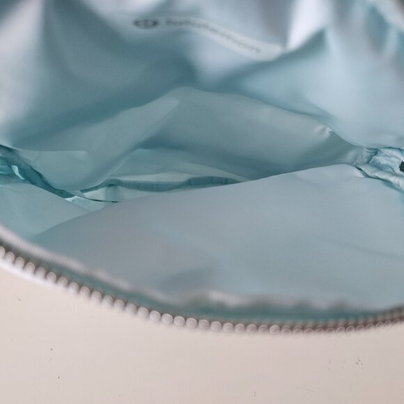 NWT LULULEMON MIBR Mint Breeze All Night Festival Bag Micro 2L - Picture 12 of 15